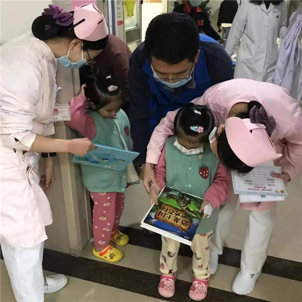 博皓公益丨愛(ài)心圖書角，書香傳希望   -3